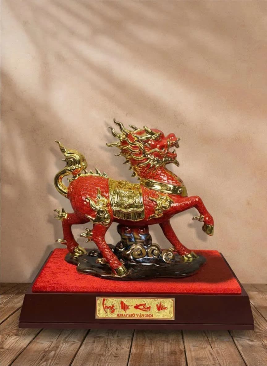 Tượng Long Mã Khai Văn Gốm Sứ Nam Việt