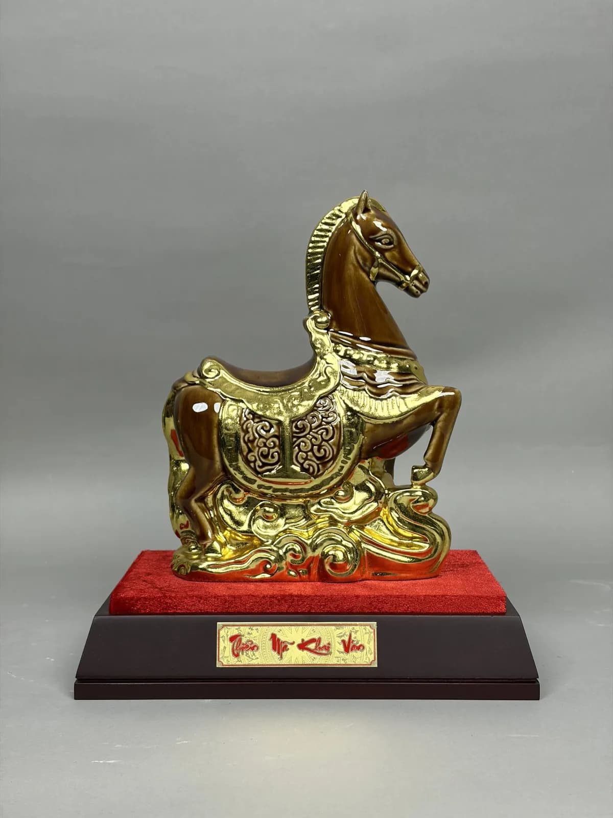 Hoàng Thổ - Tượng Thiên Mã Khai Văn